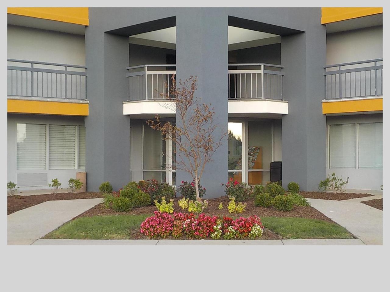 Hotel Clarion Pointe Indianapolis Northeast Castelton Exterior foto